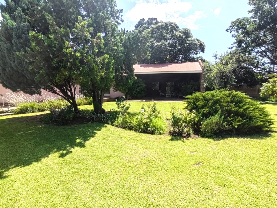 5 Bedroom Property for Sale in Parys Free State